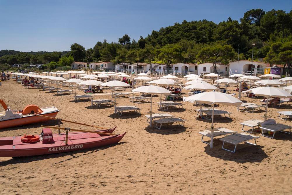 Villaggio Turistico Grotta Dell'Acqua Peschici Eksteriør billede